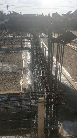 Montaj grinzi armare fundatie pentru casa pe zidarie 386mp in Bucuresti thumbnail