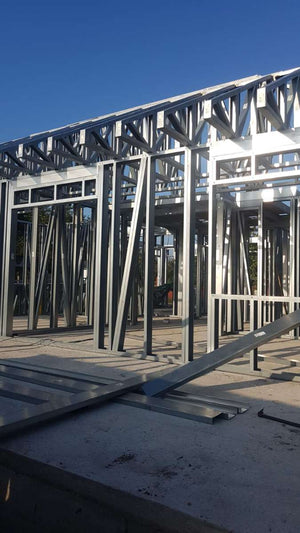 Montaj structura metalica pentru proiect de casa in Galati thumbnail