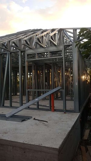 Montaj structura metalica pentru proiect de casa in Galati thumbnail