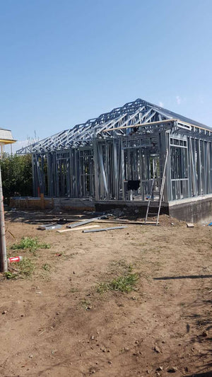 Montaj structura metalica pentru proiect de casa in Galati thumbnail