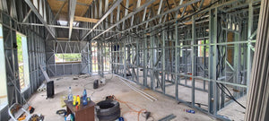 Montaj strat fibrociment pereti si constructie acoperis casa in Snagov thumbnail