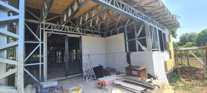 Montaj strat fibrociment pereti si constructie acoperis casa in Snagov thumbnail