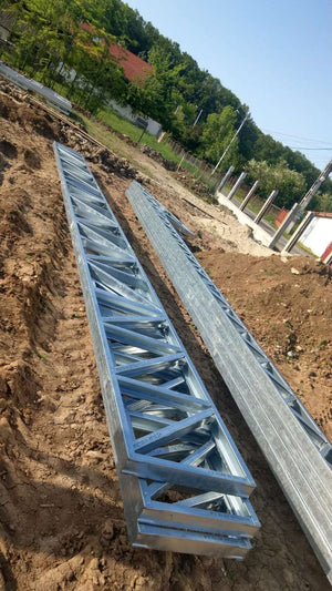 Montaj structura metalica pentru proiect de casa fireproof Saftica thumbnail
