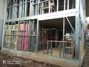 Montaj structura etaj planseu si acoperis placare OSB thumbnail