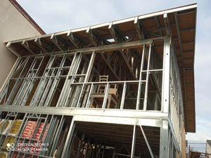 Montaj structura etaj planseu si acoperis placare OSB thumbnail