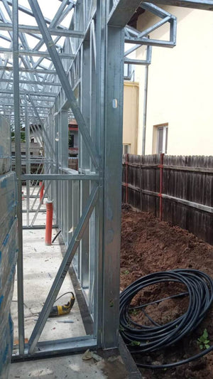 Montaj structura metalica acoperis casa doar parter in Ilfov thumbnail