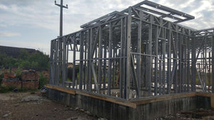 Montaj structura metalica in desfasurare pentru proiect de casa 190 mp thumbnail