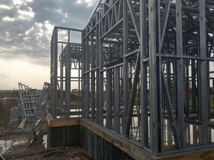 Montaj structura metalica in desfasurare pentru proiect de casa 190 mp thumbnail