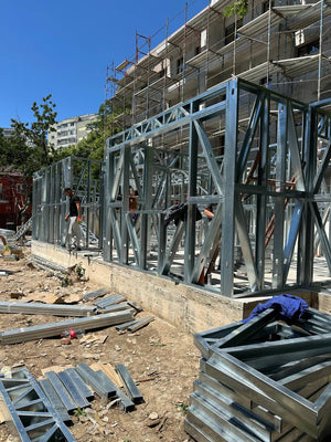 Montaj structura metalica usoara casa P+1E thumbnail
