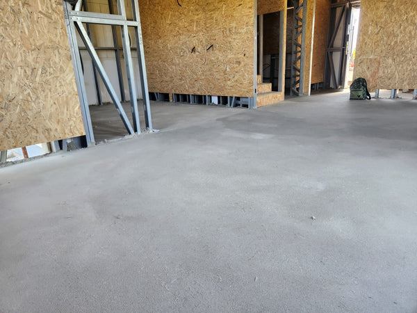 Nivelare sapa peste instalatia de incalzire in pardoseala cu agent termic