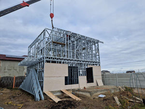 Placare exterioara casa pe structura metalica cu fibrociment thumbnail