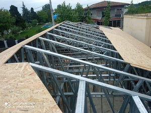 Placare ferme acoperis cu OSB 20 mm pentru casa metalica parter Ilfov thumbnail
