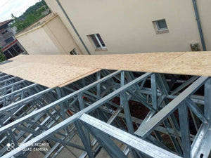 Placare ferme acoperis cu OSB 20 mm pentru casa metalica parter Ilfov thumbnail