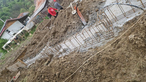 Plantare si cofraj armatura grinzi fundatie casa metalica 206 mp thumbnail