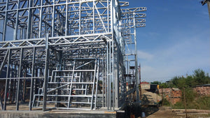 Montaj structura metalica finalizat pentru proiect casa 190 mp thumbnail