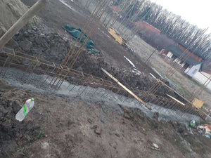 Sapatura fundatie gard din beton si lemn GA04 thumbnail