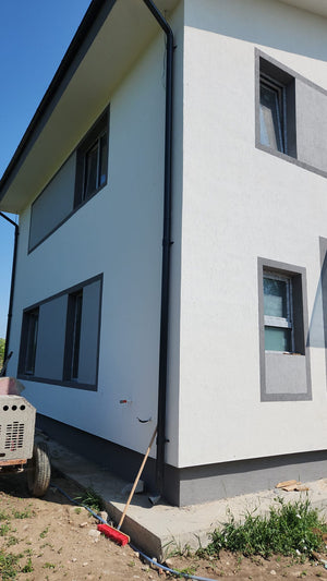 tencuiala decorativa alba casa metalica fata laterala dreapta thumbnail