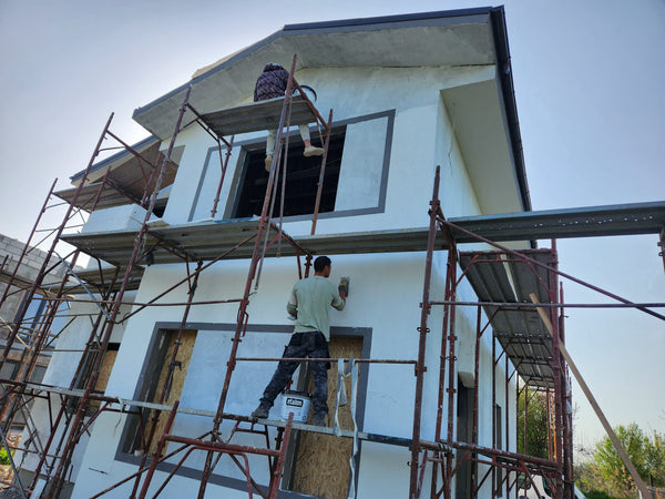 Tencuiala decorativa casa metalica 152mp in capitala