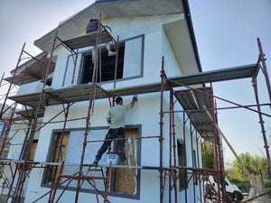 tencuiala decorativa casa pe structura metalica aplicata thumbnail