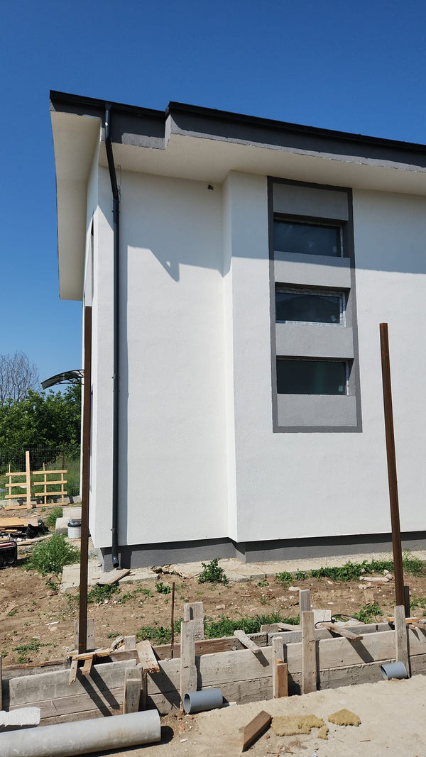 tencuiala decorativa locuinta pe structura metalica unghi lateral dreapta