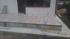 Terasa exterioara neacoperita placata cu ceramica proiect casa 191 mp thumbnail