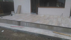 Terasa exterioara neacoperita placata cu ceramica proiect casa 191 mp thumbnail