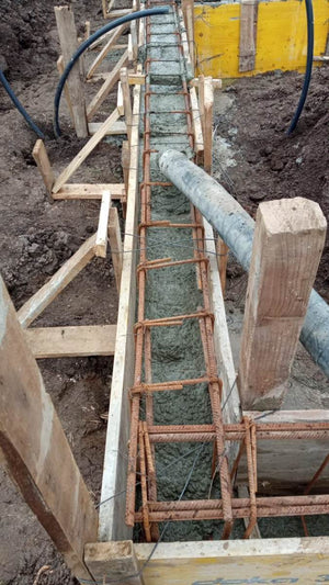 Turnare beton grinzi fundatie proiect casa parter etaj in Berceni thumbnail