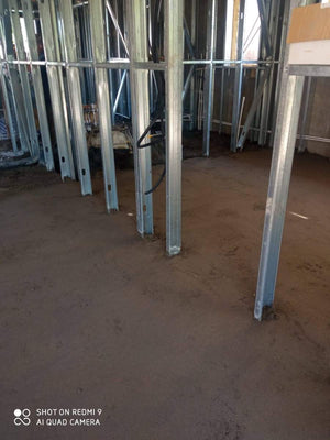 Turnare sapa mecanizata casa parter pe structura metalica thumbnail