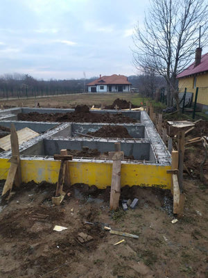 Umplerea spatiilor dintre fundatii pentru casa de 162 mp in Snagov thumbnail